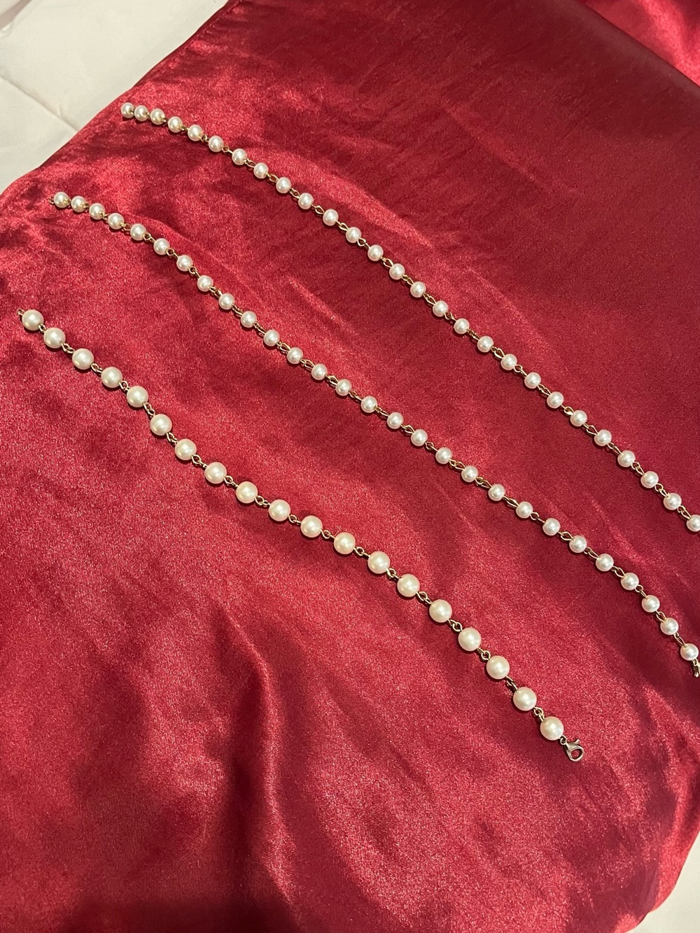 Necklace and anklet set